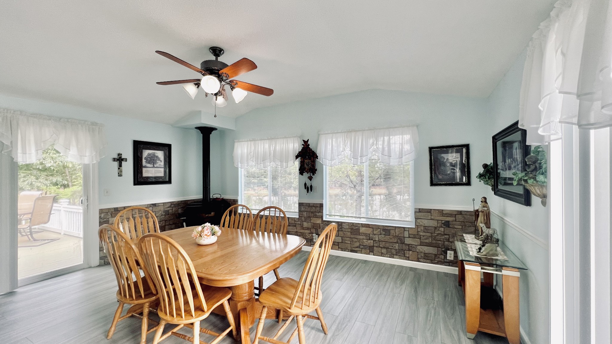 147 Paul Spears Road Summertown TN 38483