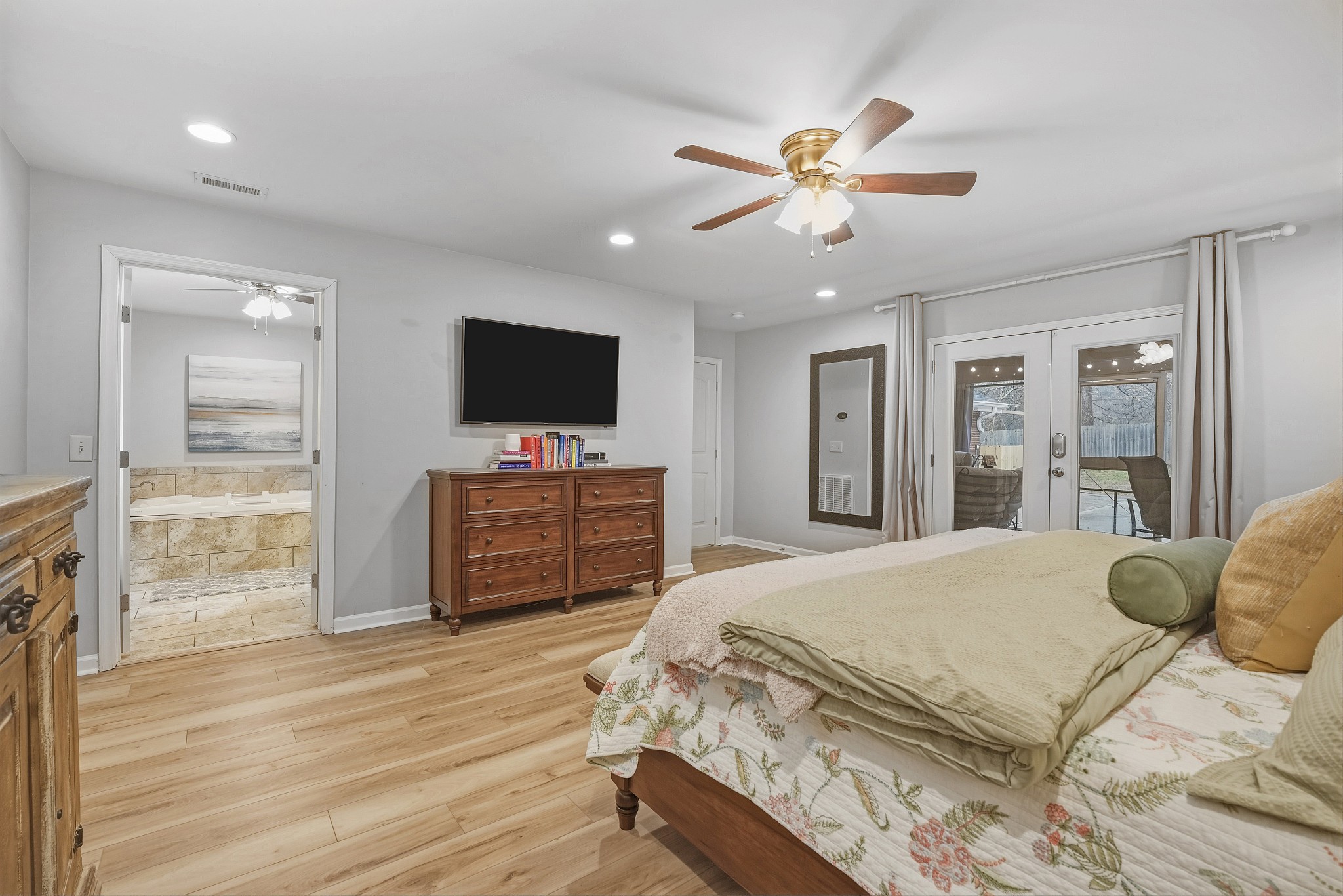 811 Hogans Branch Road Hendersonville TN 37075