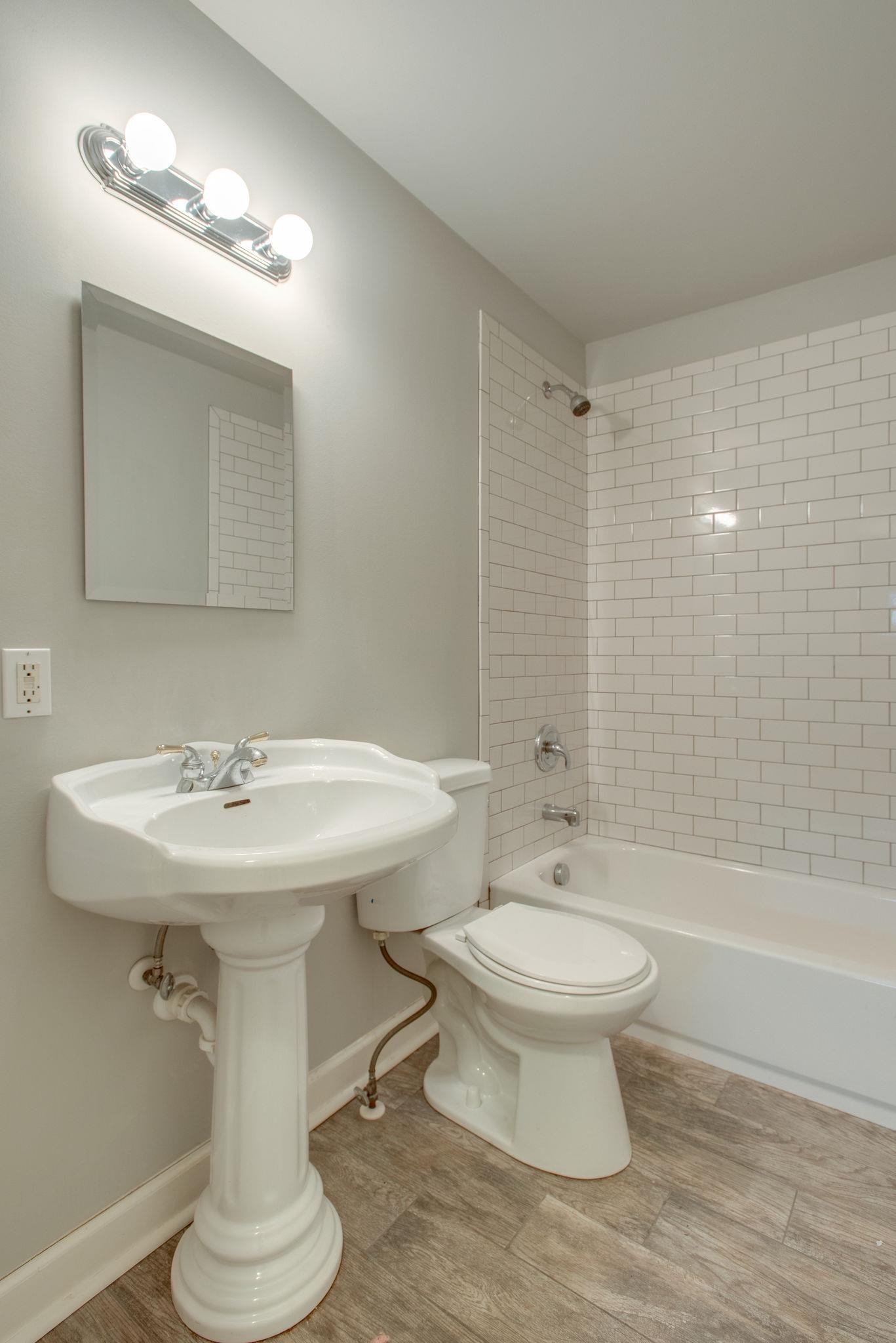 1812 Hillside Avenue Nashville TN 37203