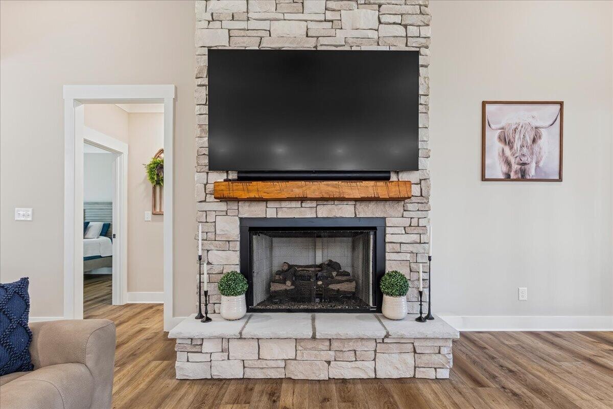 359 Eagle Creek Road, NW Cleveland TN 37312
