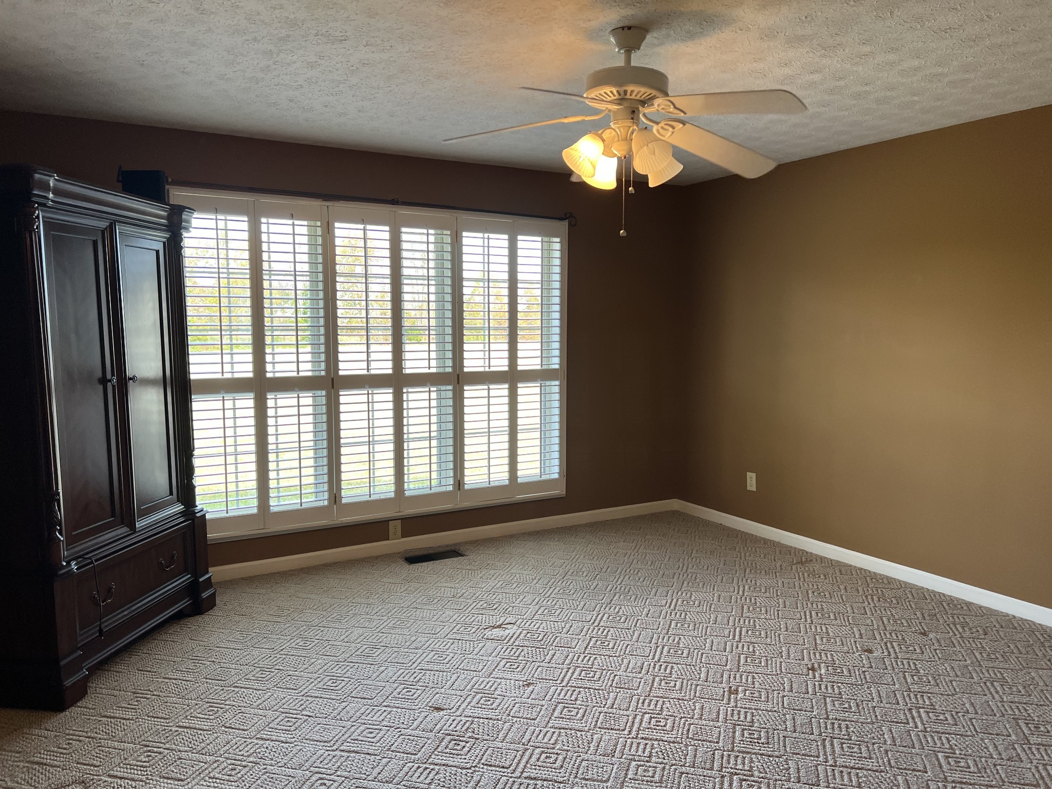 3716 Scottsville Road Lafayette TN 37083