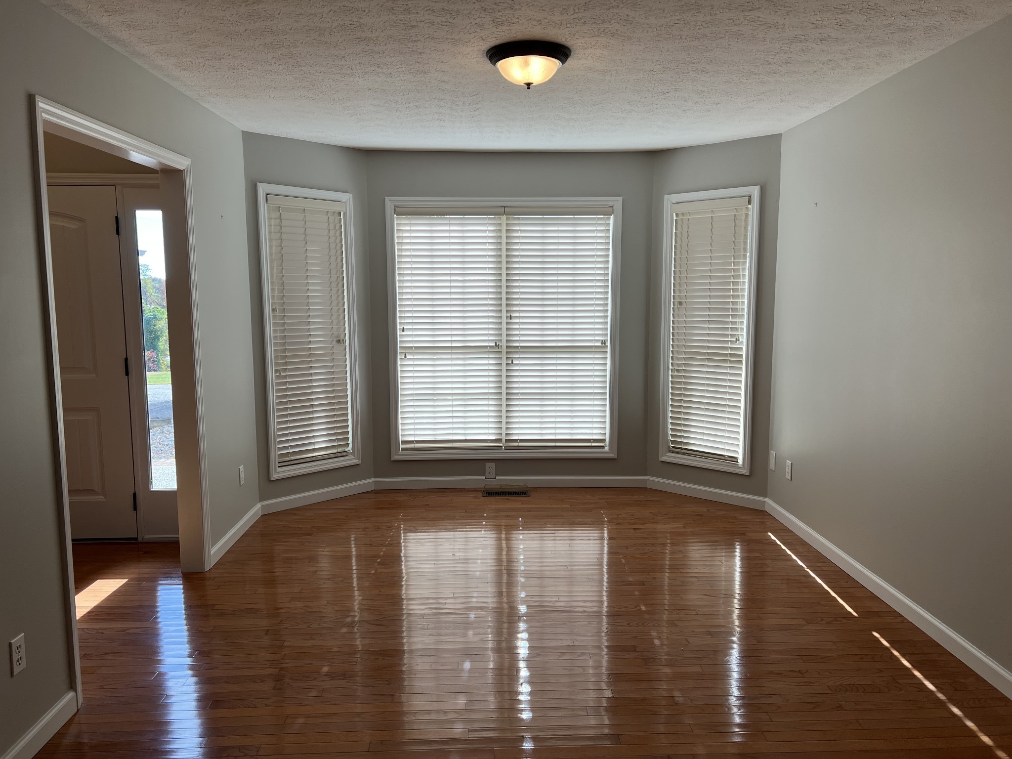 3716 Scottsville Road Lafayette TN 37083