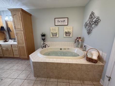 646 Indian Creek Road Huntland TN 37345