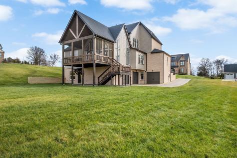 7004 Lampkins Crossing Drive College Grove TN 37046