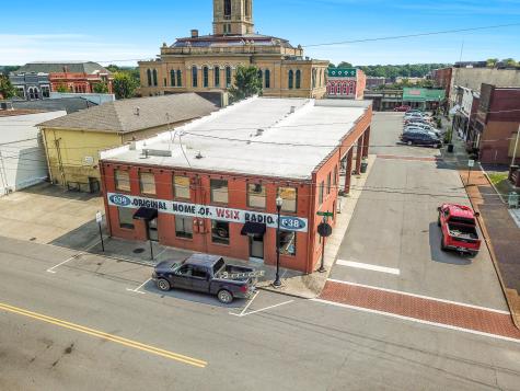 125 6th Ave, W Springfield TN 37172