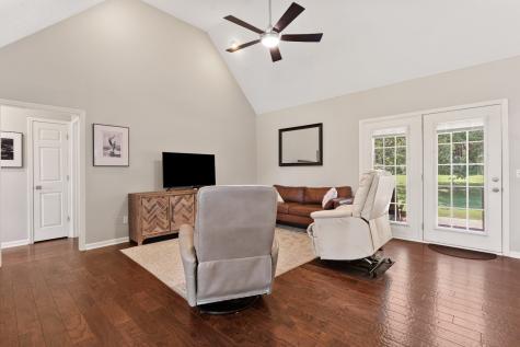 895 Brummitt Road Castalian Springs TN 37031