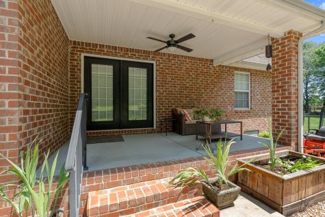 895 Brummitt Road Castalian Springs TN 37031