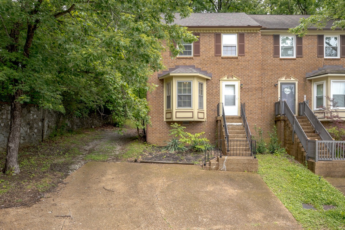 1034 Pleasant View Drive Nashville TN 37214