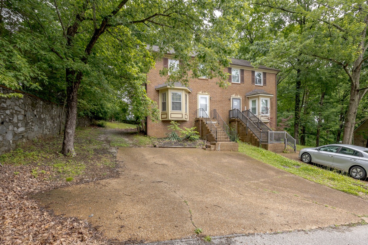 1034 Pleasant View Drive Nashville TN 37214