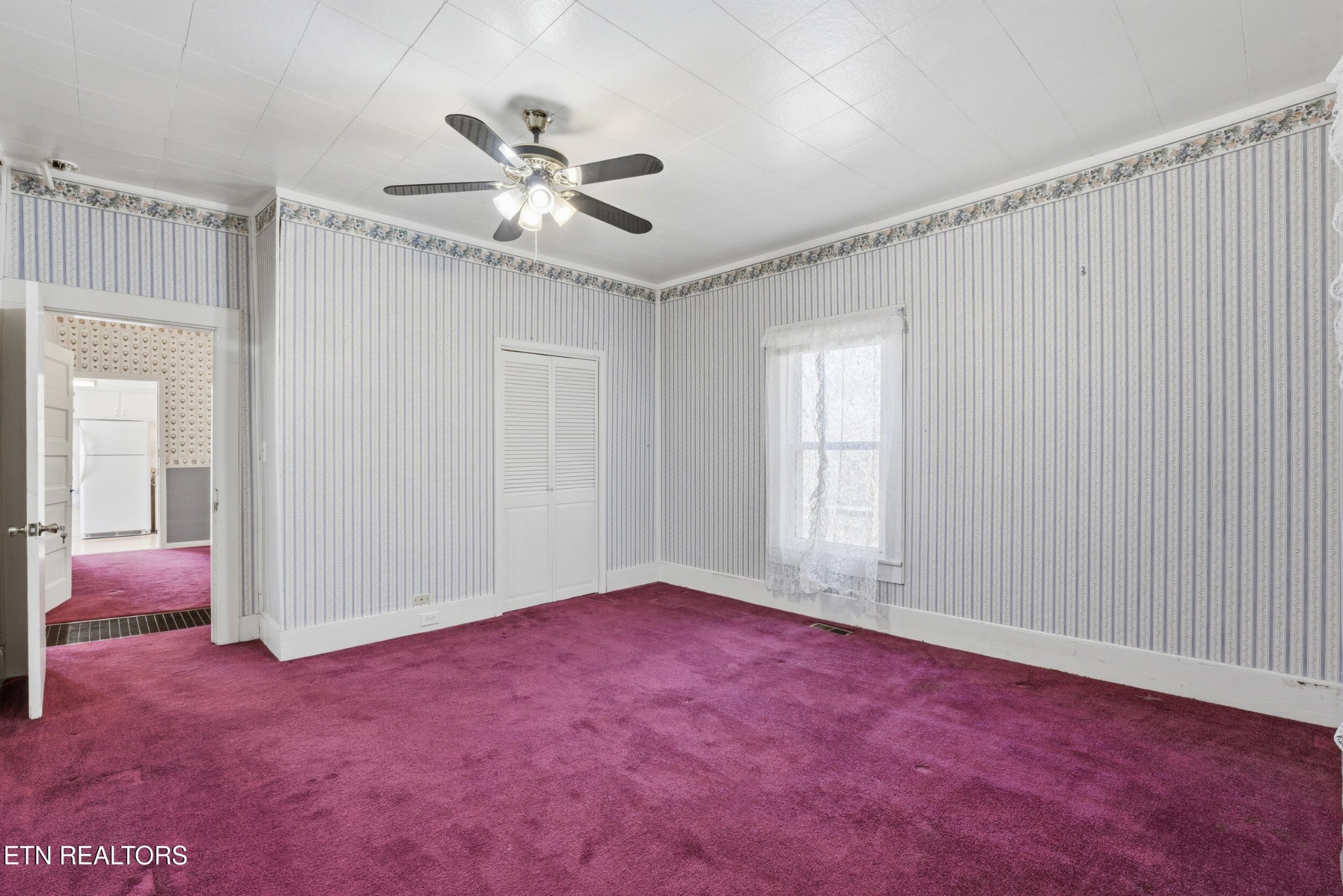 601 Kingston Street Lenoir City TN 37771