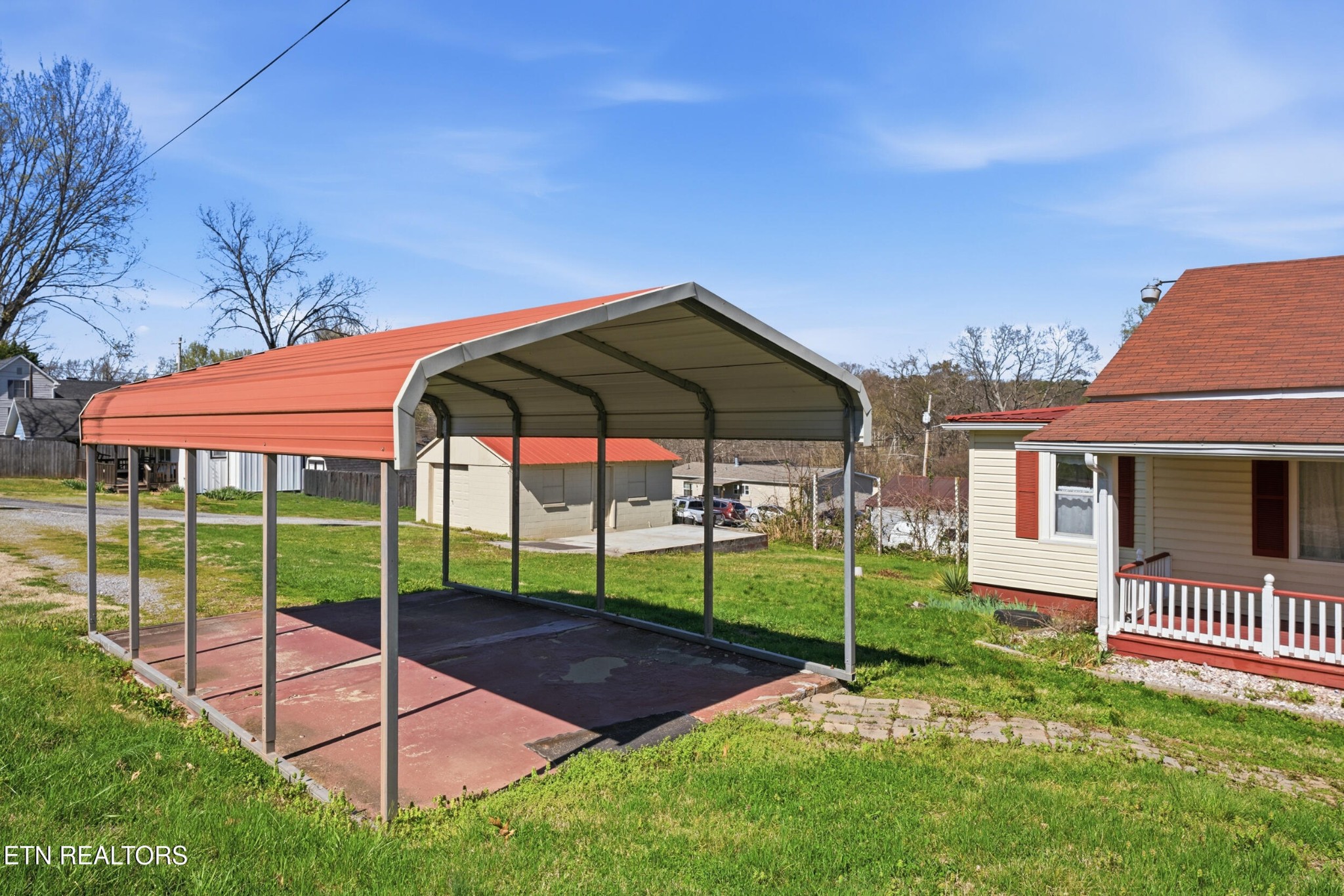 601 Kingston Street Lenoir City TN 37771