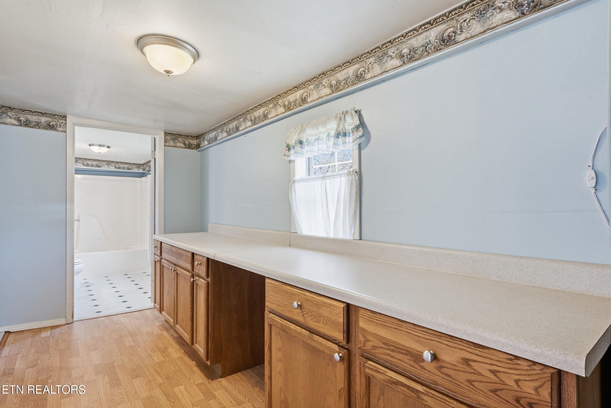 601 Kingston Street Lenoir City TN 37771