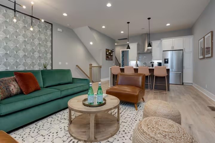 501 27th Ave, N Nashville TN 37209