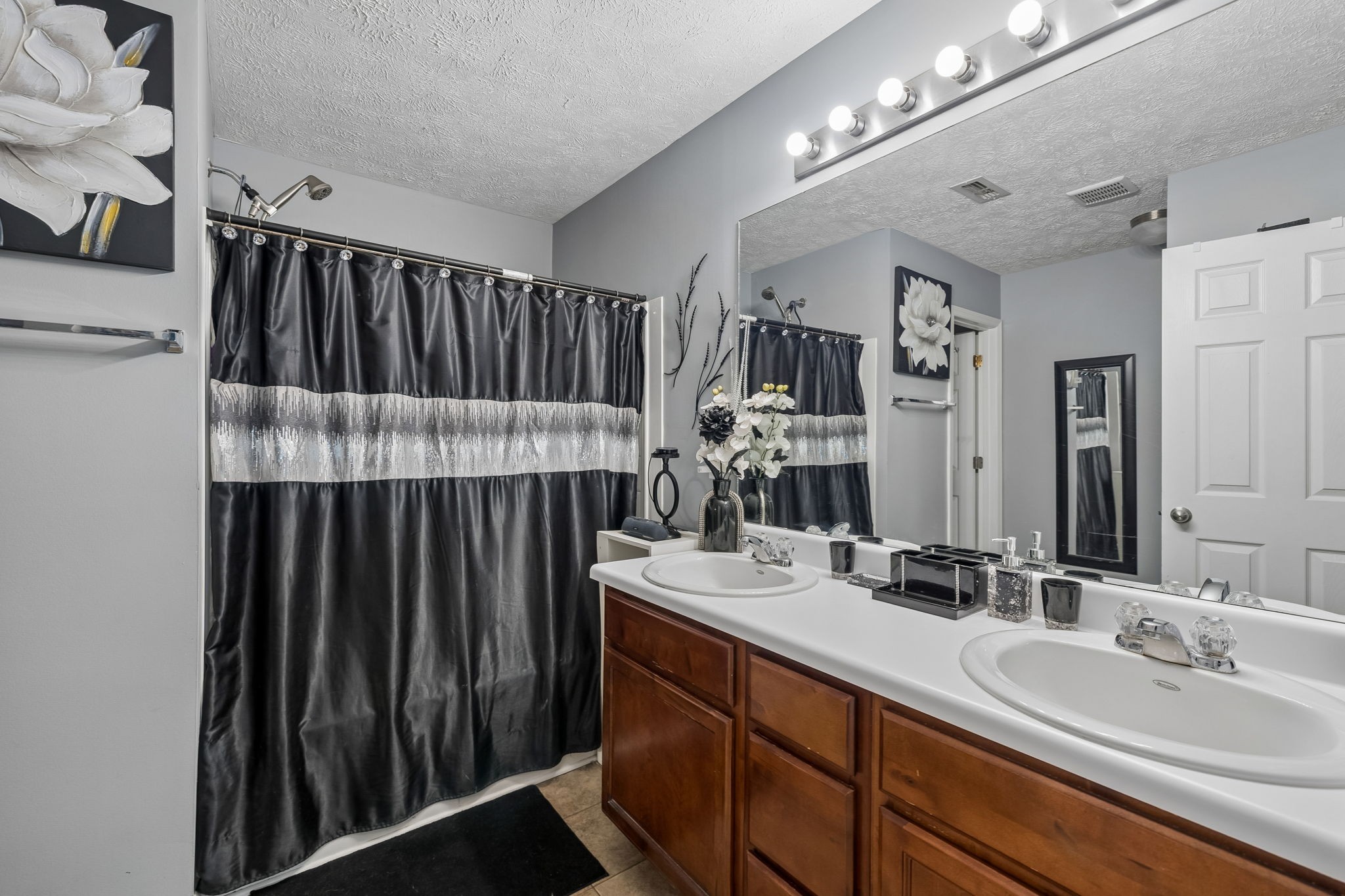 4830 Laura Jeanne Boulevard Murfreesboro TN 37129