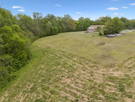 1059 Old Railroad Bed Road Taft TN 38488