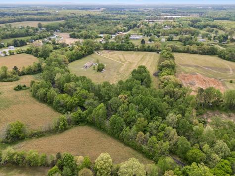 1059 Old Railroad Bed Road Taft TN 38488