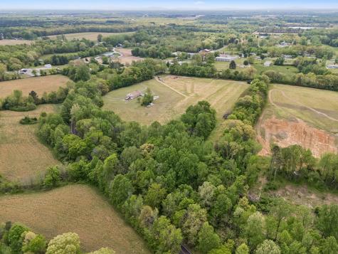 1059 Old Railroad Bed Road Taft TN 38488