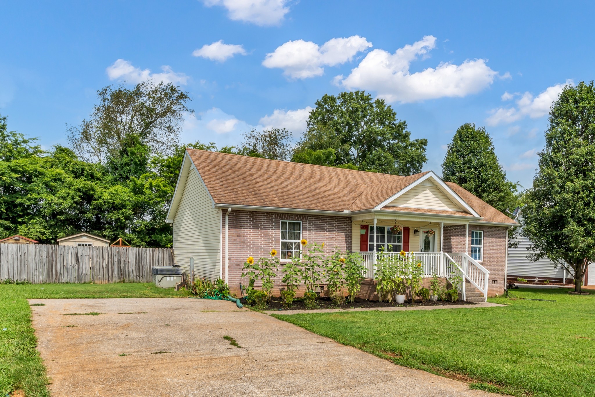 104 Buena Vista Drive Portland TN 37148