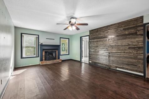 3361 Backridge Road Woodlawn TN 37191