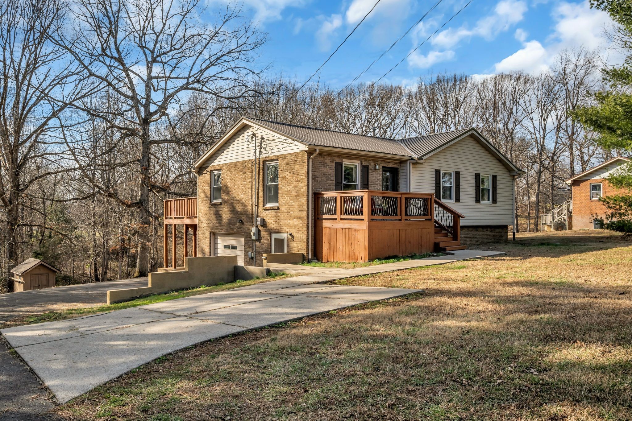 1006 Twin Oaks Drive White Bluff TN 37187