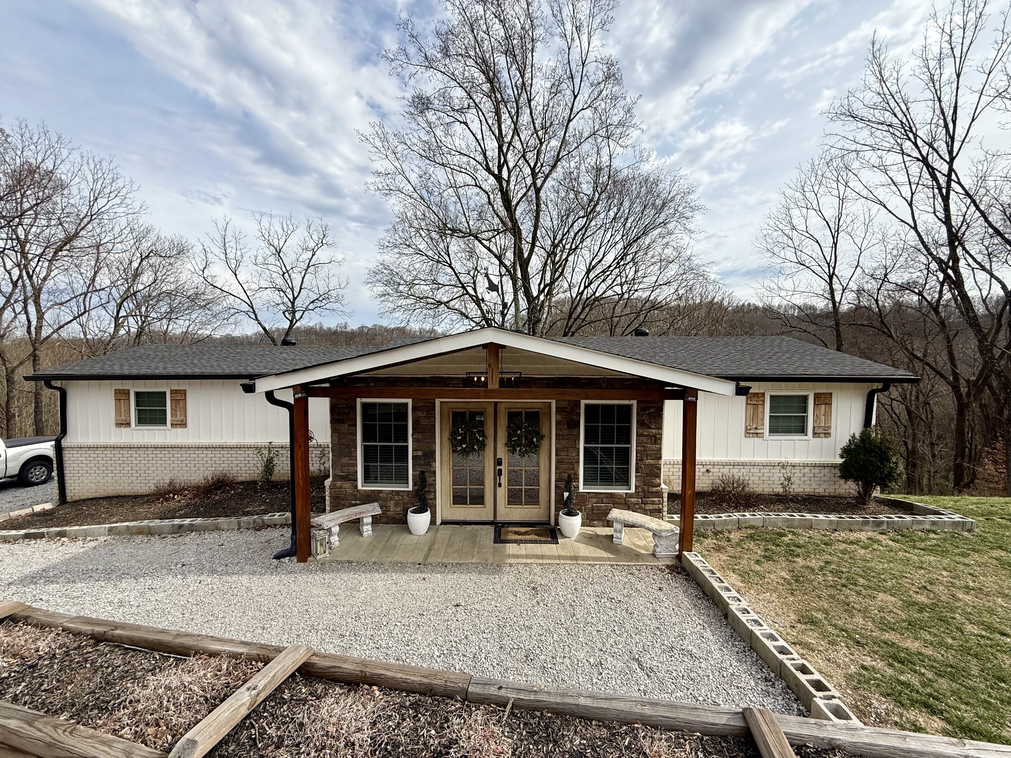 90 Maggart Road Elmwood TN 38560