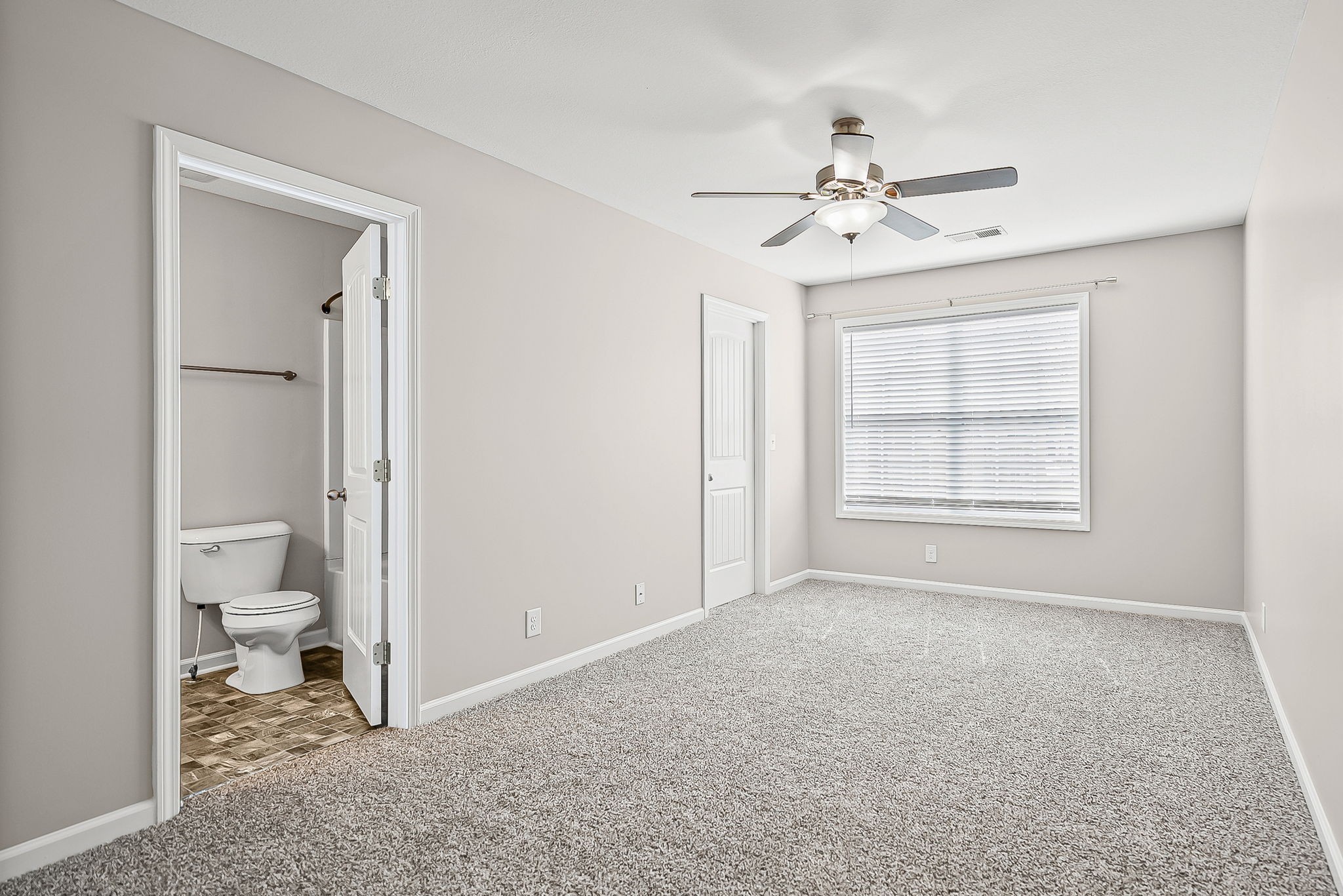 324 Sam Houston Circle Clarksville TN 37040