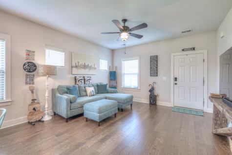 1239 Westgate Drive Gallatin TN 37066