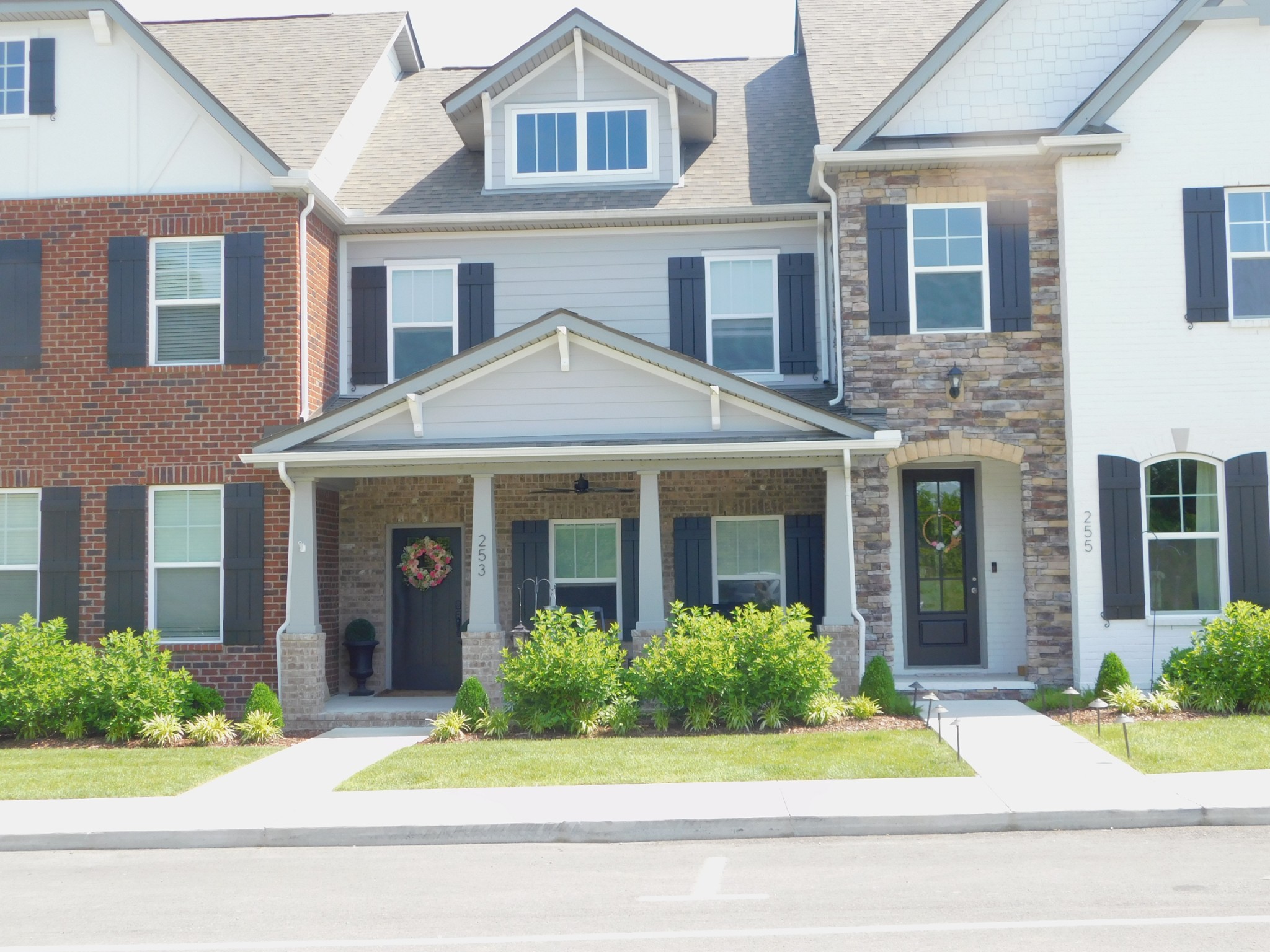 253 Grandstand Boulevard Gallatin TN 37066