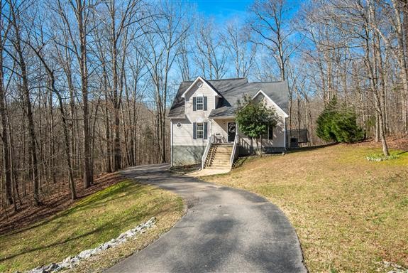 546 Lauren Park Drive Burns TN 37029