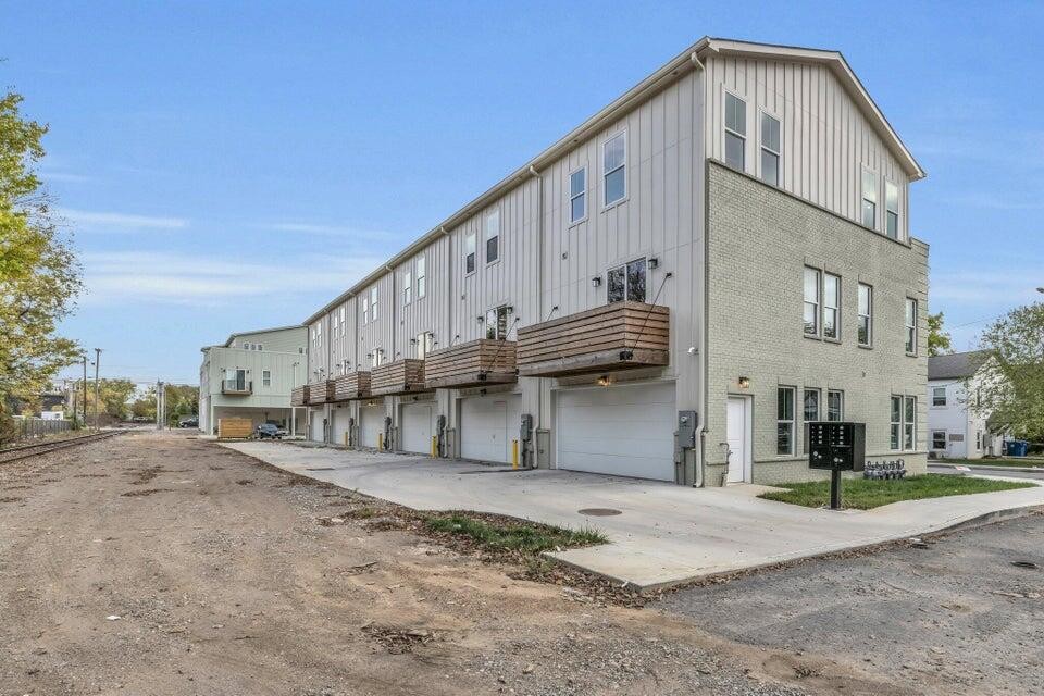 1587 Adams Street Chattanooga TN 37408