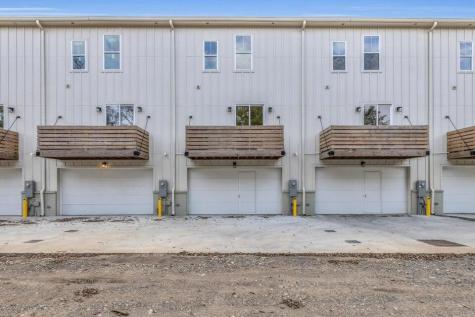 1587 Adams Street Chattanooga TN 37408