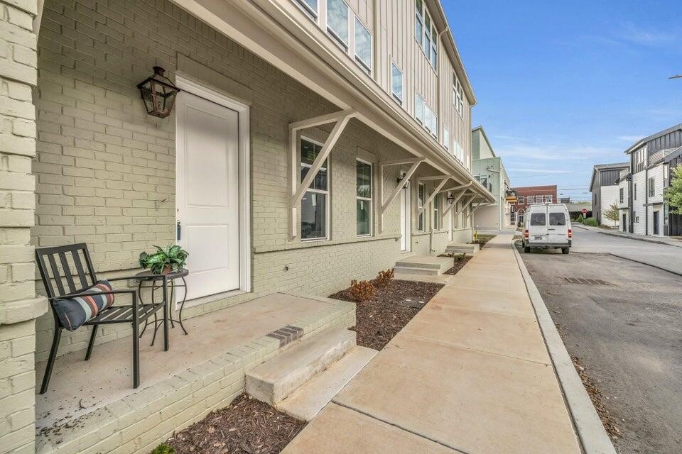 1587 Adams Street Chattanooga TN 37408