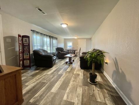 107 10th Ave, N Decherd TN 37324