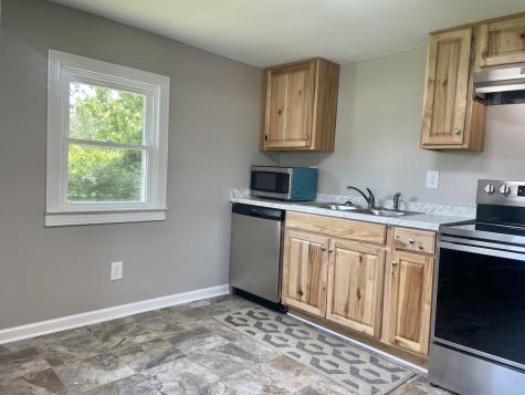 107 10th Ave, N Decherd TN 37324