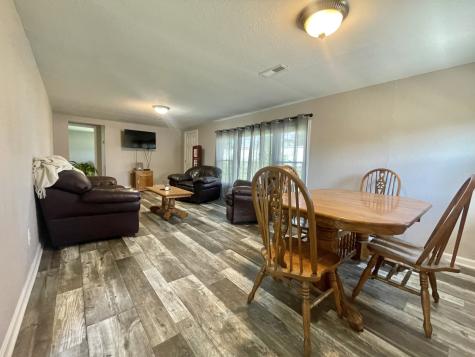 107 10th Ave, N Decherd TN 37324