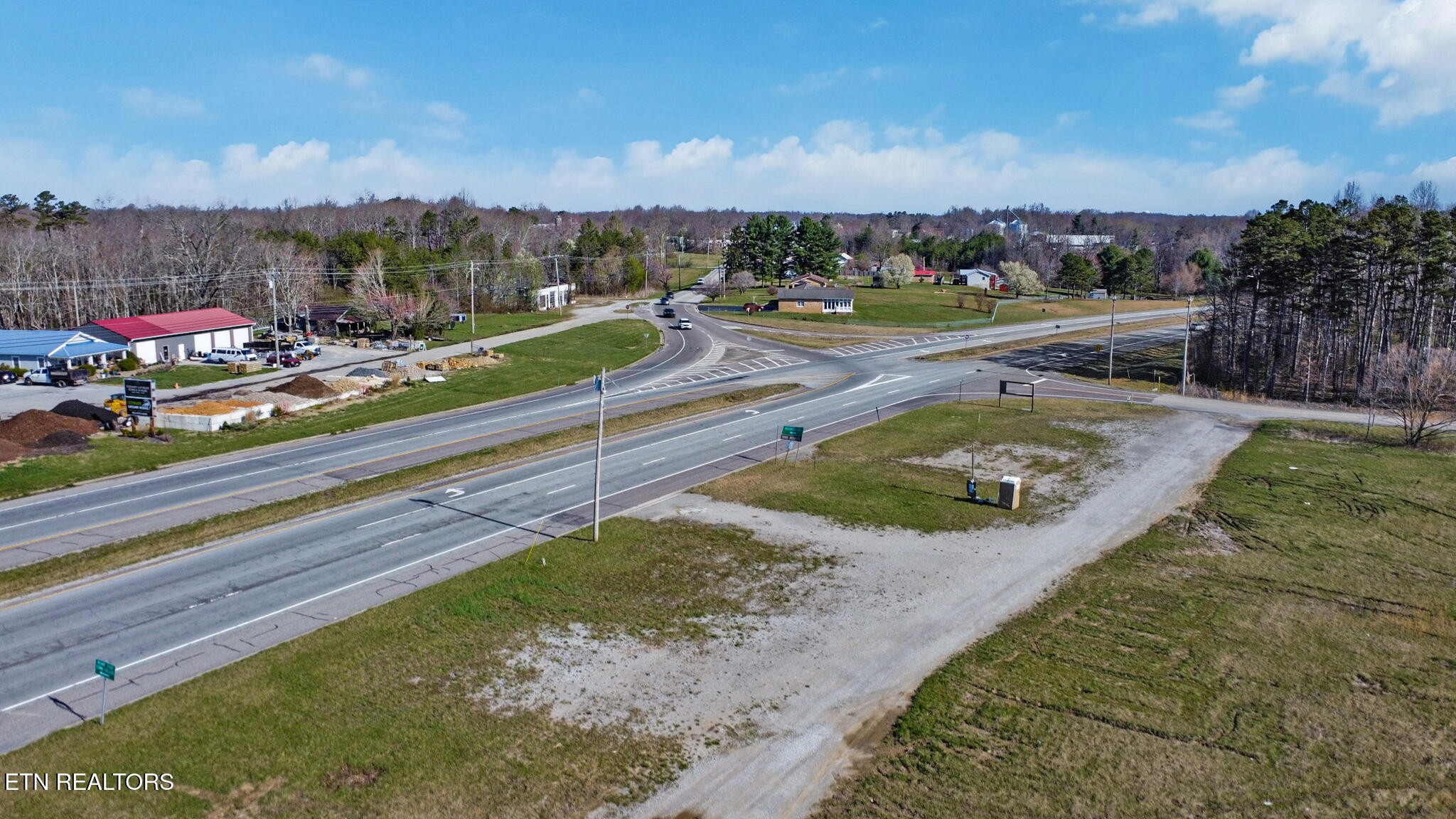 2172 S York Highway Jamestown TN 38556