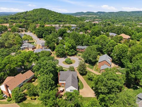 717 Fawn Circle Franklin TN 37067