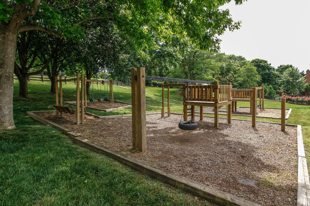 717 Fawn Circle Franklin TN 37067