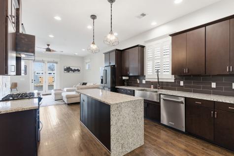 1034 Burchwood Avenue Nashville TN 37216
