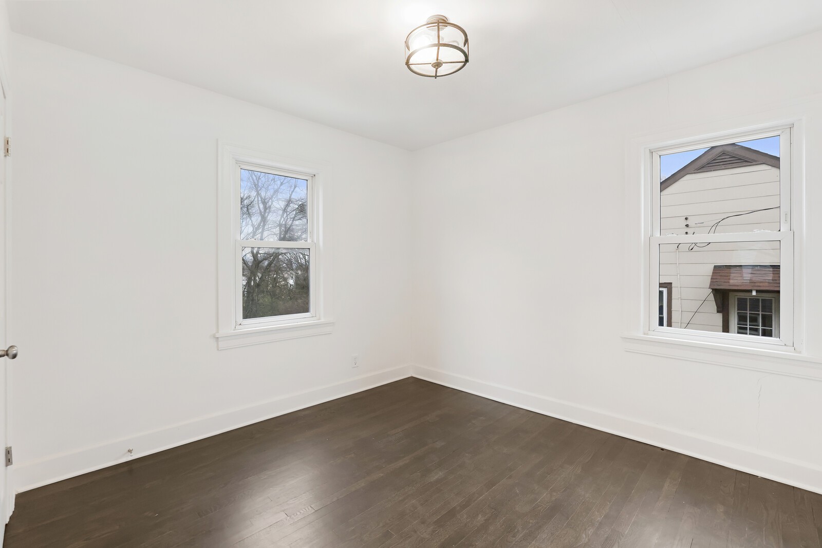 522 E Trinity Ln, E Nashville TN 37207