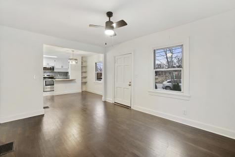 522 E Trinity Ln, E Nashville TN 37207