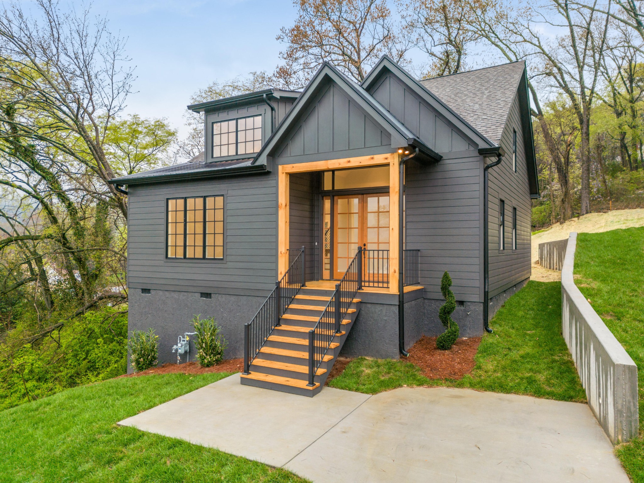 1311 W 45th Street Chattanooga TN 37409