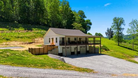 2431 Free State Road Gainesboro TN 38562