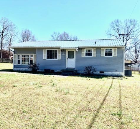 402 Oakwood Road Tullahoma TN 37388