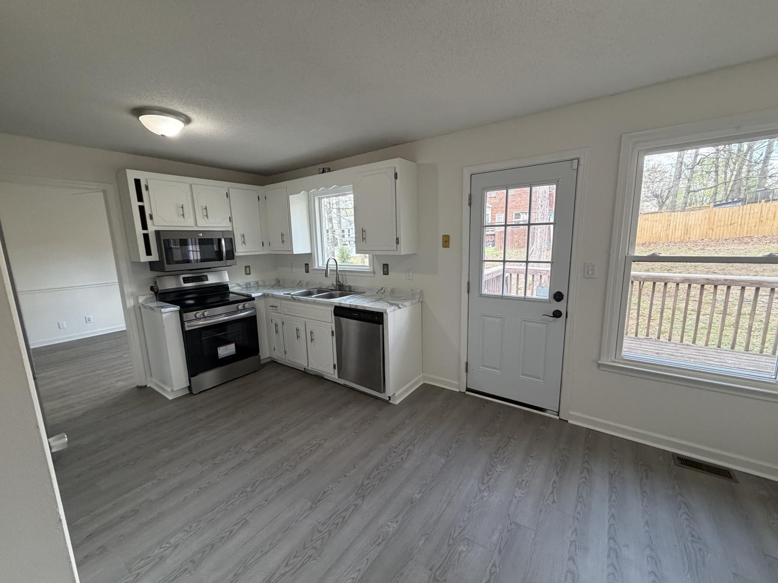 215 Pine Mountain Road Clarksville TN 37042