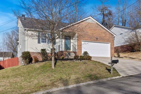 121 Bradford Circle Hendersonville TN 37075