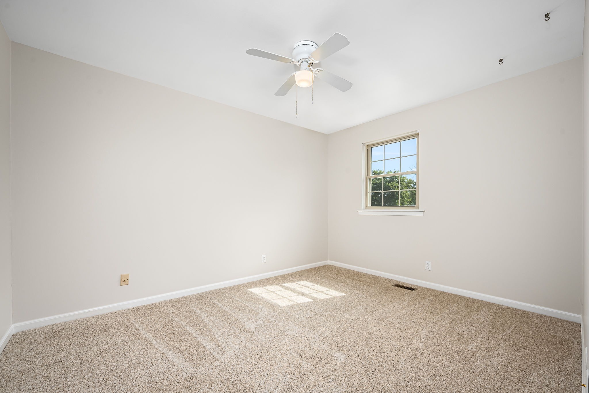 1002 E Northfield Blvd, E Murfreesboro TN 37130