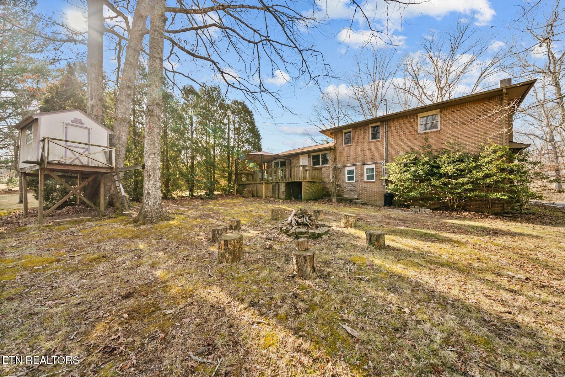 2275 Spruce Loop Crossville TN 38555