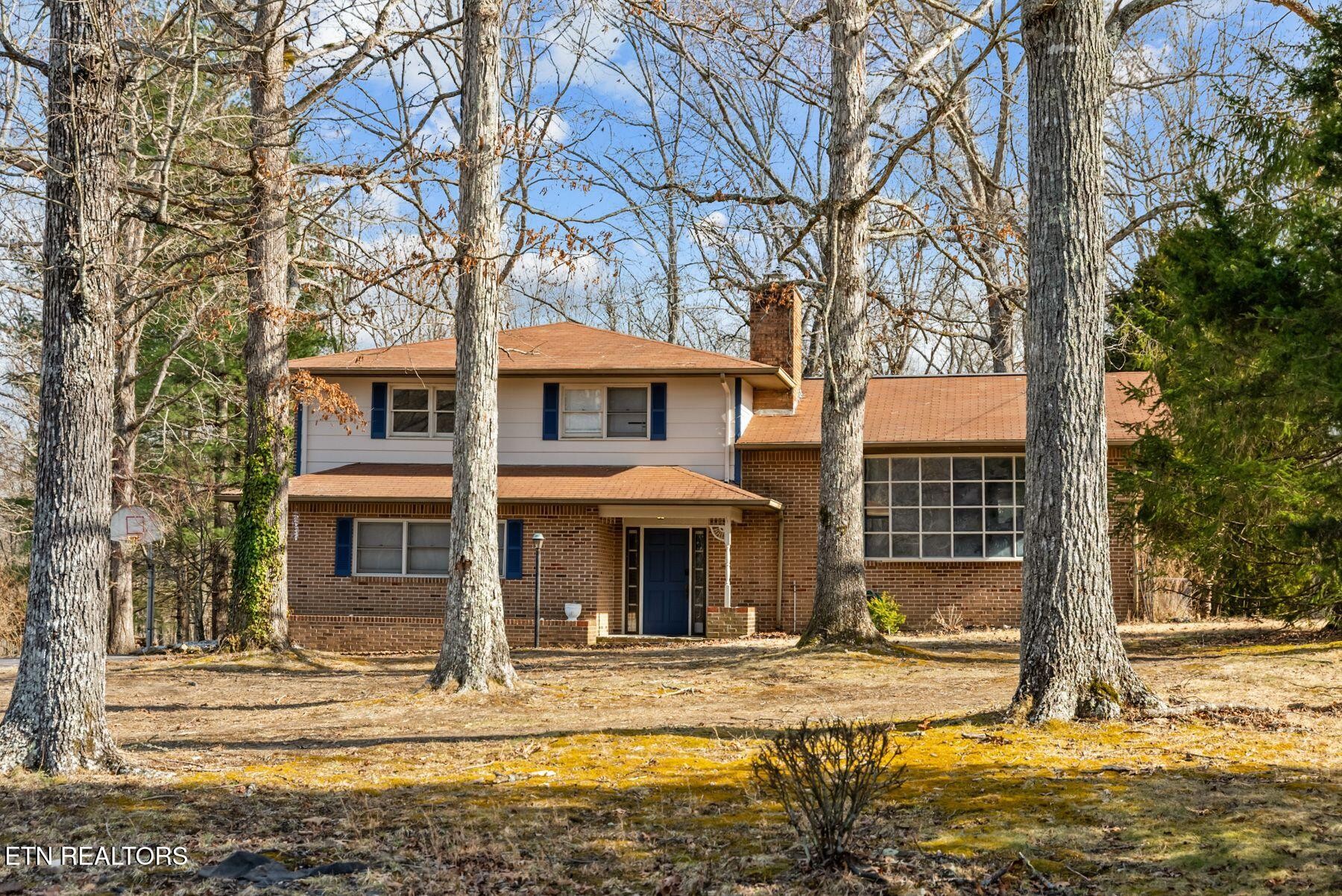 2275 Spruce Loop Crossville TN 38555