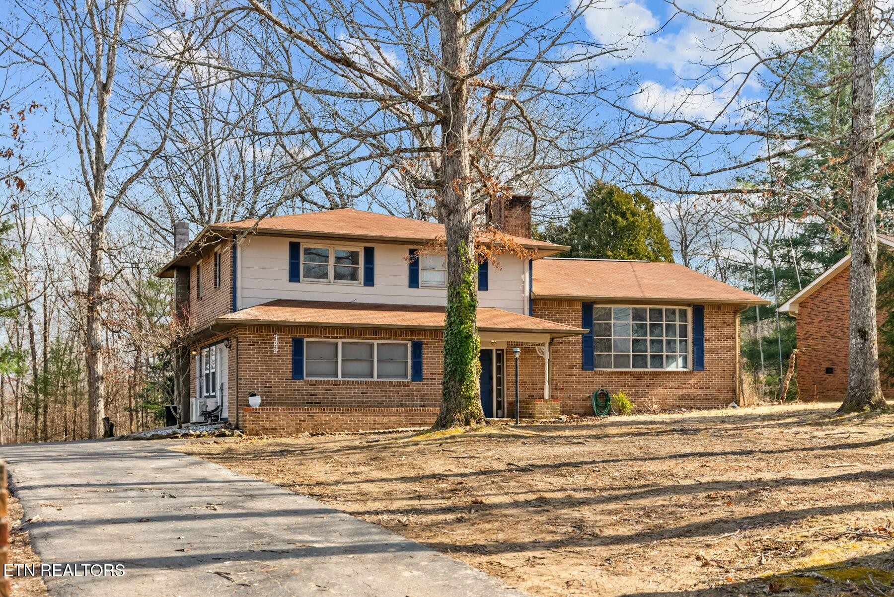 2275 Spruce Loop Crossville TN 38555